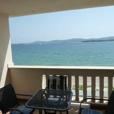 아파트 Seaview One Bedroom