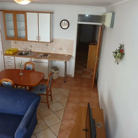 Seaview One Bedroom * 투라니