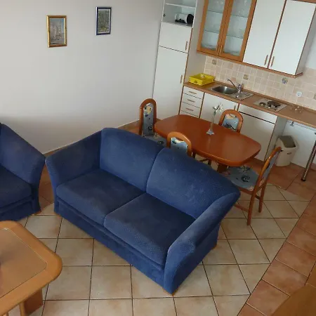 아파트 Seaview One Bedroom *