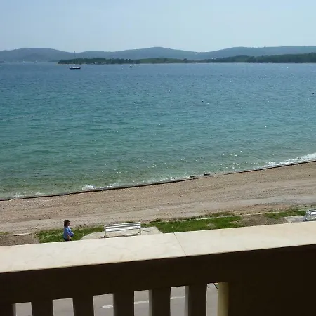 Seaview One Bedroom 아파트