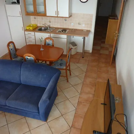 Seaview One Bedroom 아파트 *